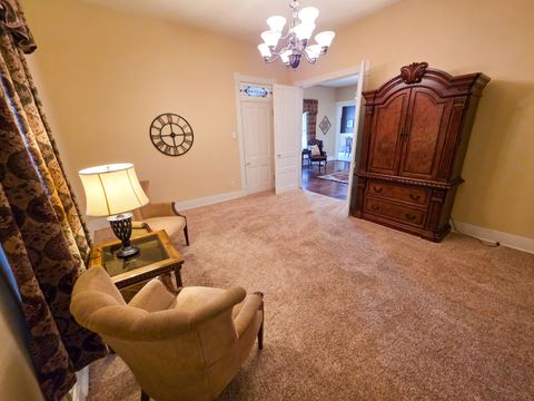 Tiny photo for 521 N LOCUST Street, Flora, IL 62839 (MLS # EB460551)