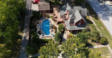 Tiny photo for 521 N LOCUST Street, Flora, IL 62839 (MLS # EB460551)