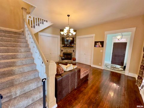 Tiny photo for 521 N LOCUST Street, Flora, IL 62839 (MLS # EB460551)