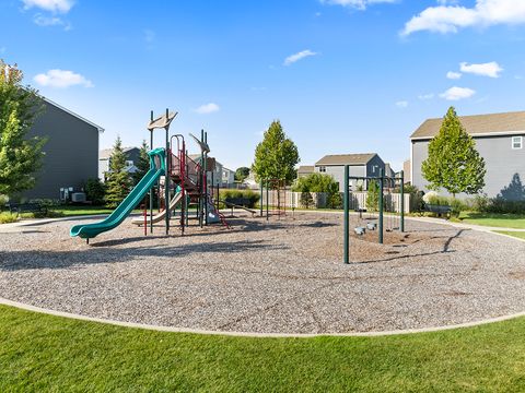 Tiny photo for 1720 Bayberry Lane, Pingree Grove, IL 60140 (MLS # 12553973)