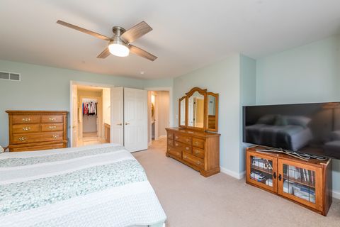 Tiny photo for 32958 N Stone Manor Drive, Grayslake, IL 60030 (MLS # 12626736)