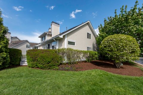 Tiny photo for 32958 N Stone Manor Drive, Grayslake, IL 60030 (MLS # 12626736)