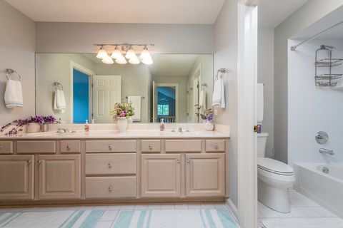 Tiny photo for 32958 N Stone Manor Drive, Grayslake, IL 60030 (MLS # 12626736)