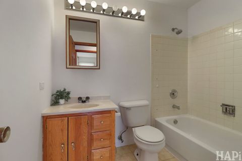 Tiny photo for 34 E Harbor Drive, Lake Zurich, IL 60047 (MLS # 12570705)