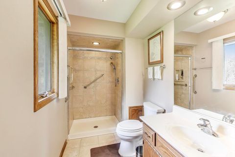 Tiny photo for 3 Jane Court, Hawthorn Woods, IL 60047 (MLS # 12492574)