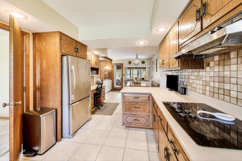 Tiny photo for 3 Jane Court, Hawthorn Woods, IL 60047 (MLS # 12492574)