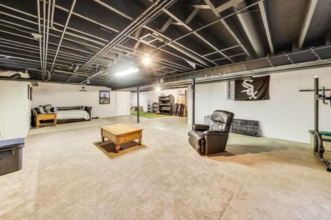 Tiny photo for 3 Jane Court, Hawthorn Woods, IL 60047 (MLS # 12492574)