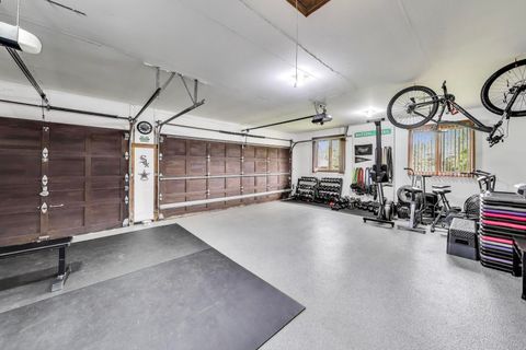 Tiny photo for 3 Jane Court, Hawthorn Woods, IL 60047 (MLS # 12492574)