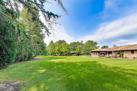 Tiny photo for 3 Jane Court, Hawthorn Woods, IL 60047 (MLS # 12492574)