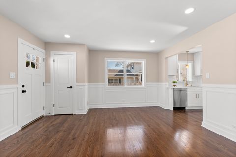 Tiny photo for 9027 27th Street, Brookfield, IL 60513 (MLS # 12578707)