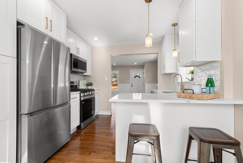 Tiny photo for 9027 27th Street, Brookfield, IL 60513 (MLS # 12578707)