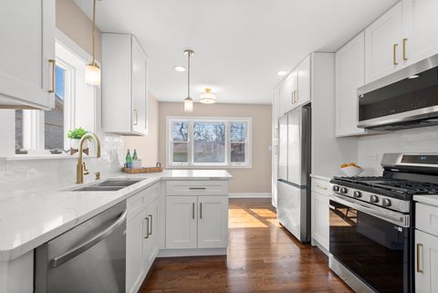 Tiny photo for 9027 27th Street, Brookfield, IL 60513 (MLS # 12578707)