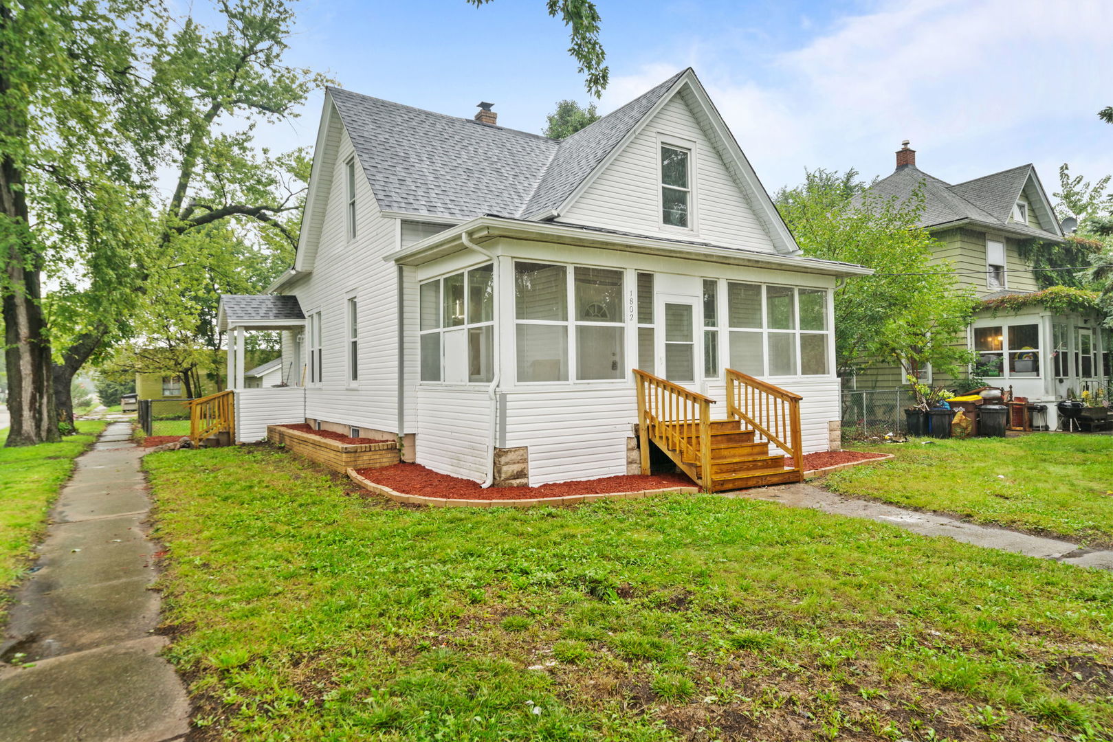 1802 16th Avenue