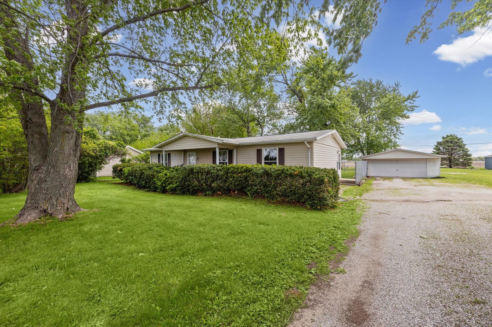 5816 N Route 48 Highway