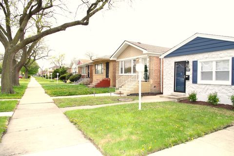 Photo of 9042 S Emerald Avenue, Chicago, IL 60620 (MLS # 12626788)