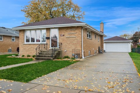 A home in Schiller Park