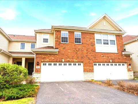 Photo of 2810 Henley Lane, Naperville, IL 60540 (MLS # 12644169)
