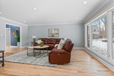 Tiny photo for 5 Whitby Circle, Lincolnshire, IL 60069 (MLS # 12566370)