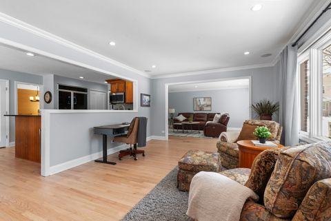 Tiny photo for 5 Whitby Circle, Lincolnshire, IL 60069 (MLS # 12566370)