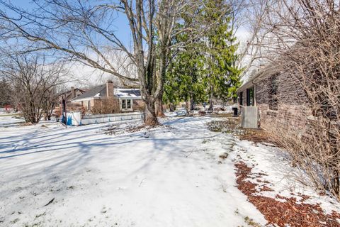 Tiny photo for 5 Whitby Circle, Lincolnshire, IL 60069 (MLS # 12566370)