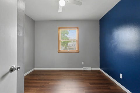 Tiny photo for 809 6th Avenue S, Clinton, IA 52732 (MLS # 12738721)