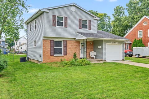 Tiny photo for 809 6th Avenue S, Clinton, IA 52732 (MLS # 12738721)