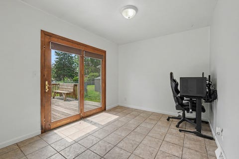 Tiny photo for 809 6th Avenue S, Clinton, IA 52732 (MLS # 12738721)