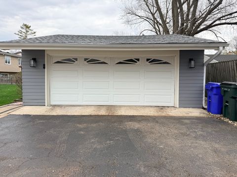 Tiny photo for 563 Coolidge Avenue, Glen Ellyn, IL 60137 (MLS # 12615761)