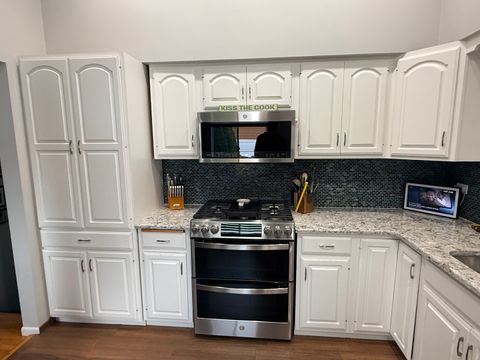 Tiny photo for 563 Coolidge Avenue, Glen Ellyn, IL 60137 (MLS # 12615761)