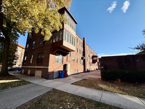 Tiny photo for 307 N Prairie Street #9, Champaign, IL 61820 (MLS # 12513672)