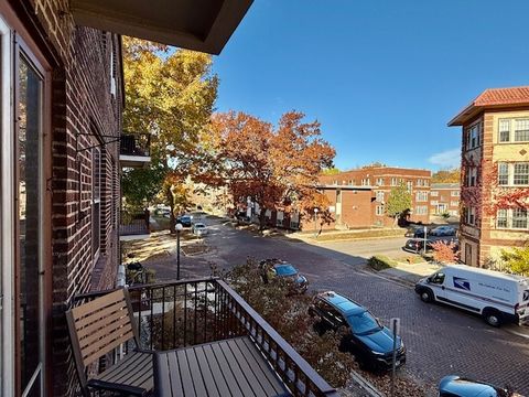 Tiny photo for 307 N Prairie Street #9, Champaign, IL 61820 (MLS # 12513672)