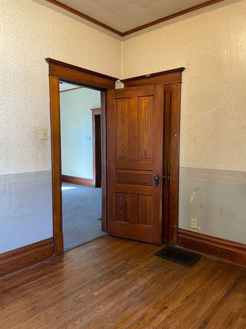 Tiny photo for 907 E Madison Street, Pontiac, IL 61764 (MLS # 12474746)