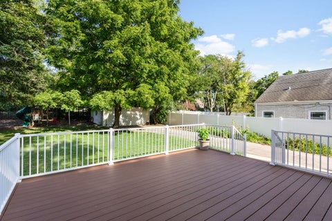 Tiny photo for 1113 S Gables Boulevard, Wheaton, IL 60189 (MLS # 12734570)