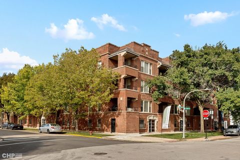 4358 S Prairie Avenue Chicago IL 60653