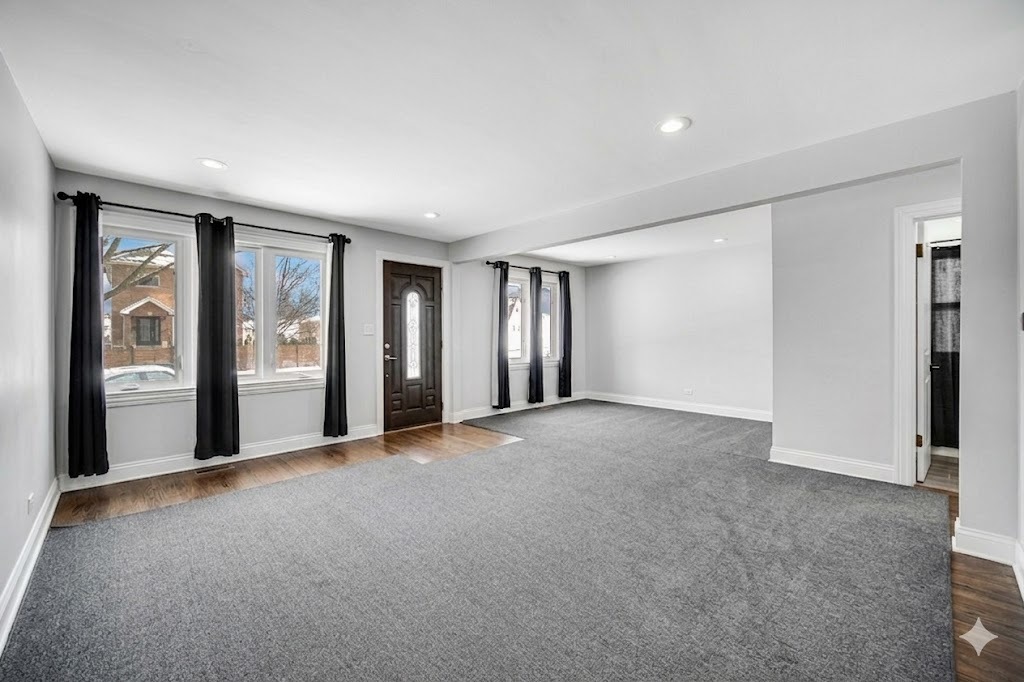 3322 N Pittsburgh Avenue