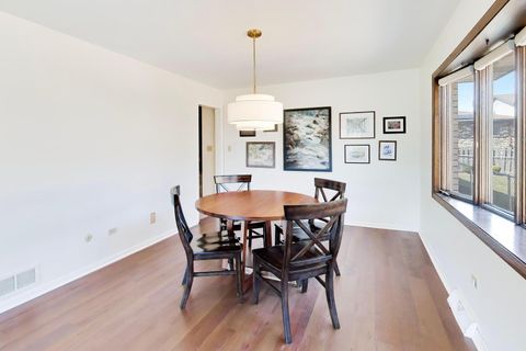 Tiny photo for 2936 Halifax Avenue, Westchester, IL 60154 (MLS # 12607092)