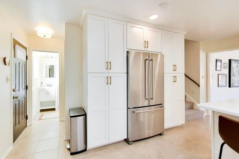 Tiny photo for 2936 Halifax Avenue, Westchester, IL 60154 (MLS # 12607092)