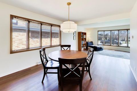 Tiny photo for 2936 Halifax Avenue, Westchester, IL 60154 (MLS # 12607092)