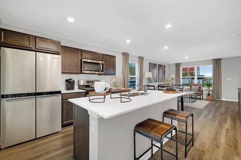 Tiny photo for 601 Adirondack Court, Joliet, IL 60436 (MLS # 12600474)