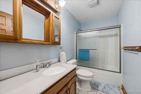 Tiny photo for Yorkville, IL 60560 (MLS # 12650281)