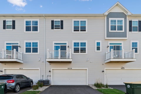 Tiny photo for 4509 Chelsea Manor Circle, Aurora, IL 60504 (MLS # 12792327)