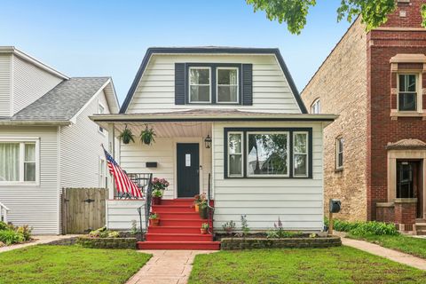 Photo of 5435 N Lieb Avenue, Chicago, IL 60630 (MLS # 12606428)