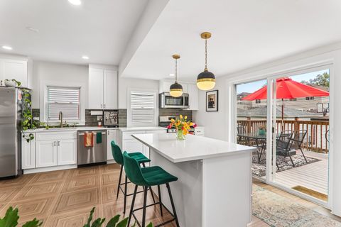 Tiny photo for 5435 N Lieb Avenue, Chicago, IL 60630 (MLS # 12606428)