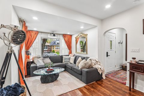 Tiny photo for 5435 N Lieb Avenue, Chicago, IL 60630 (MLS # 12606428)