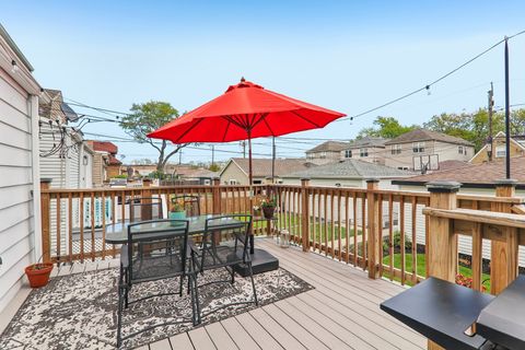 Tiny photo for 5435 N Lieb Avenue, Chicago, IL 60630 (MLS # 12606428)