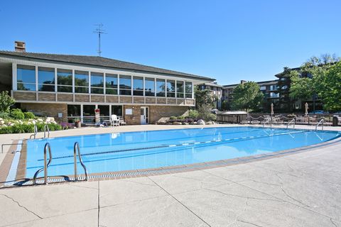 Tiny photo for 2 Oak Brook Club Drive #C303, Oak Brook, IL 60523 (MLS # 12599625)