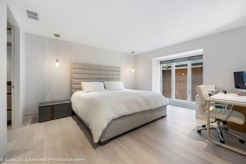 Tiny photo for 2 Oak Brook Club Drive #C303, Oak Brook, IL 60523 (MLS # 12599625)