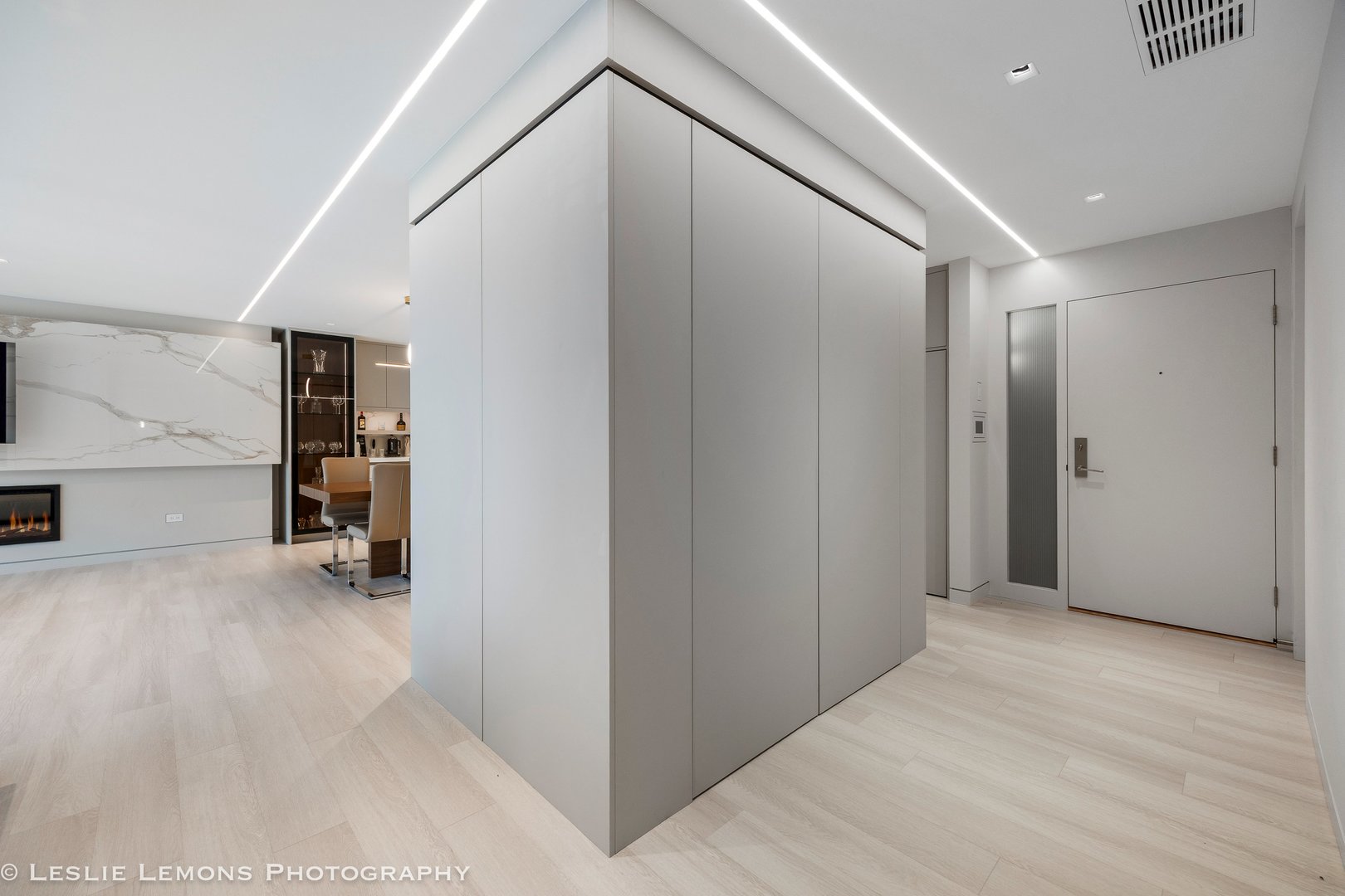 2 Oak Brook Club Drive C303