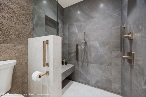 Tiny photo for 2 Oak Brook Club Drive #C303, Oak Brook, IL 60523 (MLS # 12599625)