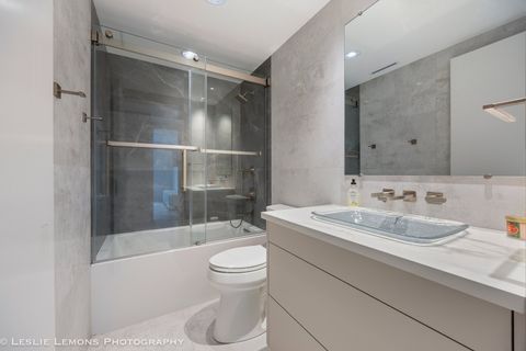 Tiny photo for 2 Oak Brook Club Drive #C303, Oak Brook, IL 60523 (MLS # 12599625)